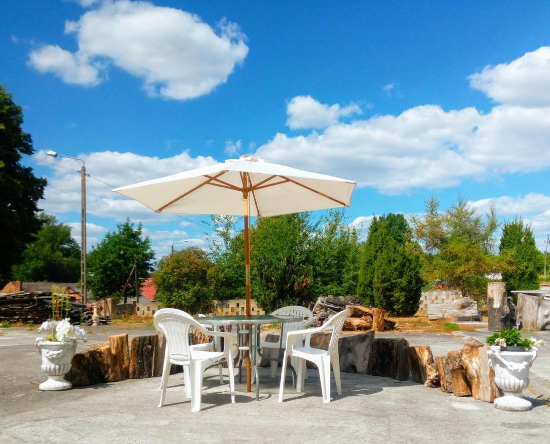 Appartamento Dom Na Ludowo W Brzeznicy Brzeznica  Esterno foto
