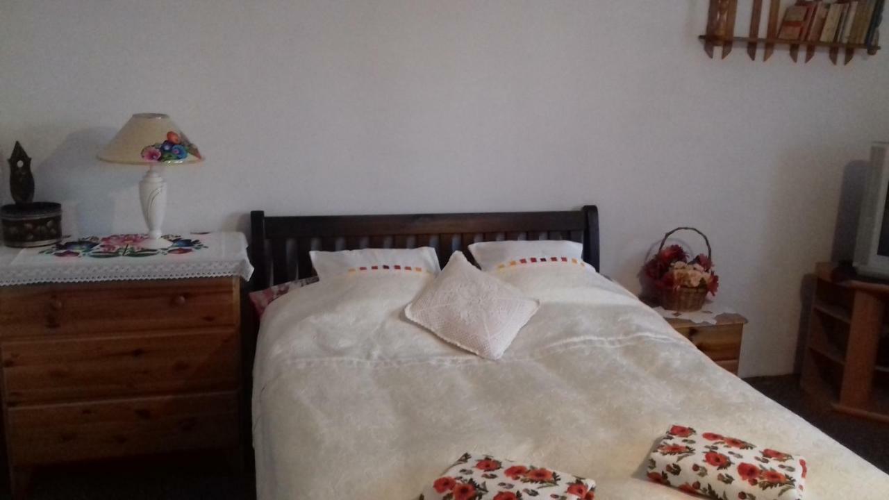 Appartamento Dom Na Ludowo W Brzeznicy Brzeznica  Esterno foto