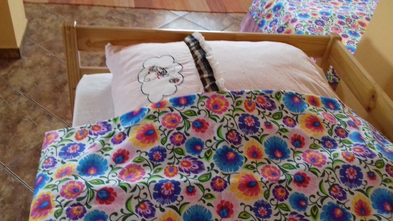 Appartamento Dom Na Ludowo W Brzeznicy Brzeznica  Esterno foto