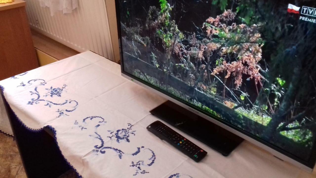 Appartamento Dom Na Ludowo W Brzeznicy Brzeznica  Esterno foto
